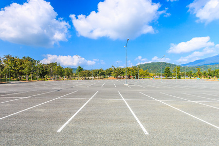 Maintain your parking lot with Dykes Paving